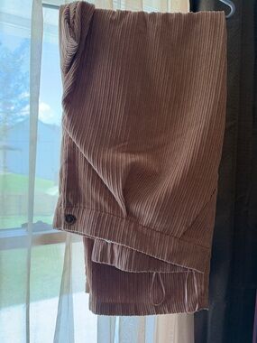 Women’s Corduroy Wide-Leg Pants - Brown